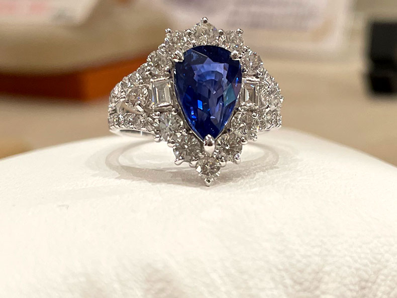 sapphire_3.03ct