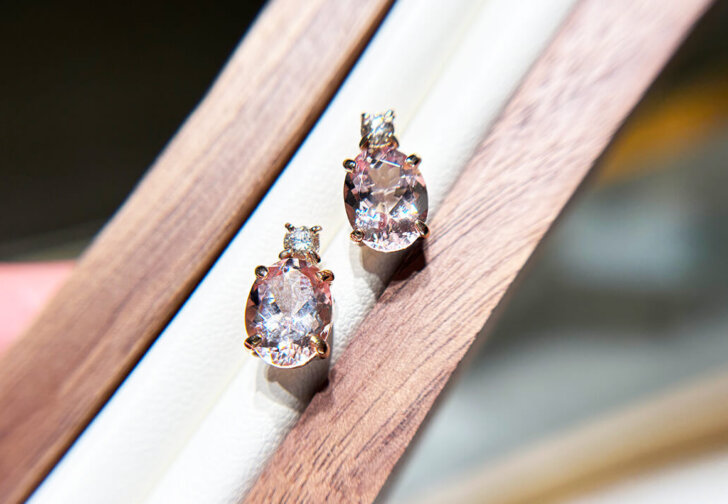専用JH98★高級 タンザナイト2.51ct ダイヤ K18PG ヘッド 鑑別付 専用JH326☆高級 タンザナイト1.23ct マルチ D K18WG鑑付 - メルカリ