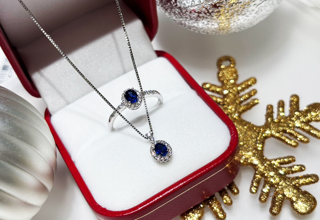 2025クリスマス2点セット＿サファイアロイヤルブルーリング・ネックレス