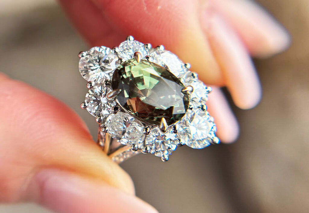 アレキサンドライト_4.324ctダイヤ2.911ct